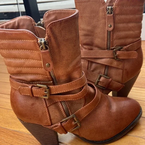 Brown Booties - Picture 2 of 6